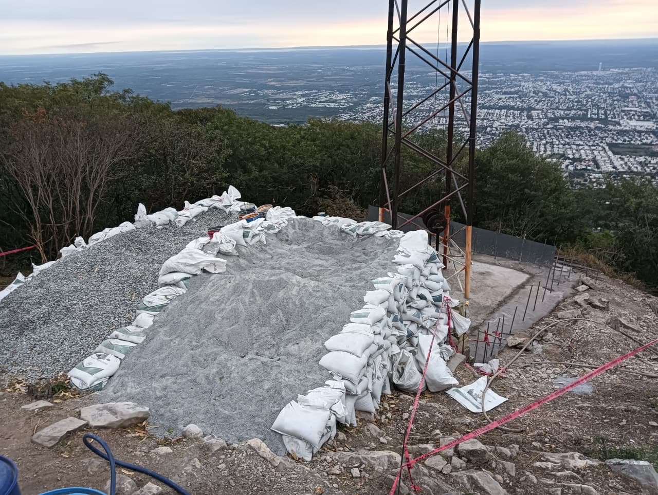 Fortalece Gobierno del Estado identidad nacional con Bandera Monumental en el Cuartel Militar de Ciudad Victoria
