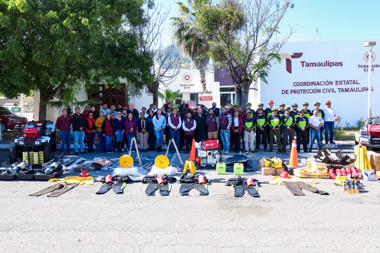 Entrega Gobierno del Estado equipo a Protección Civil para enfrentar incendios forestales