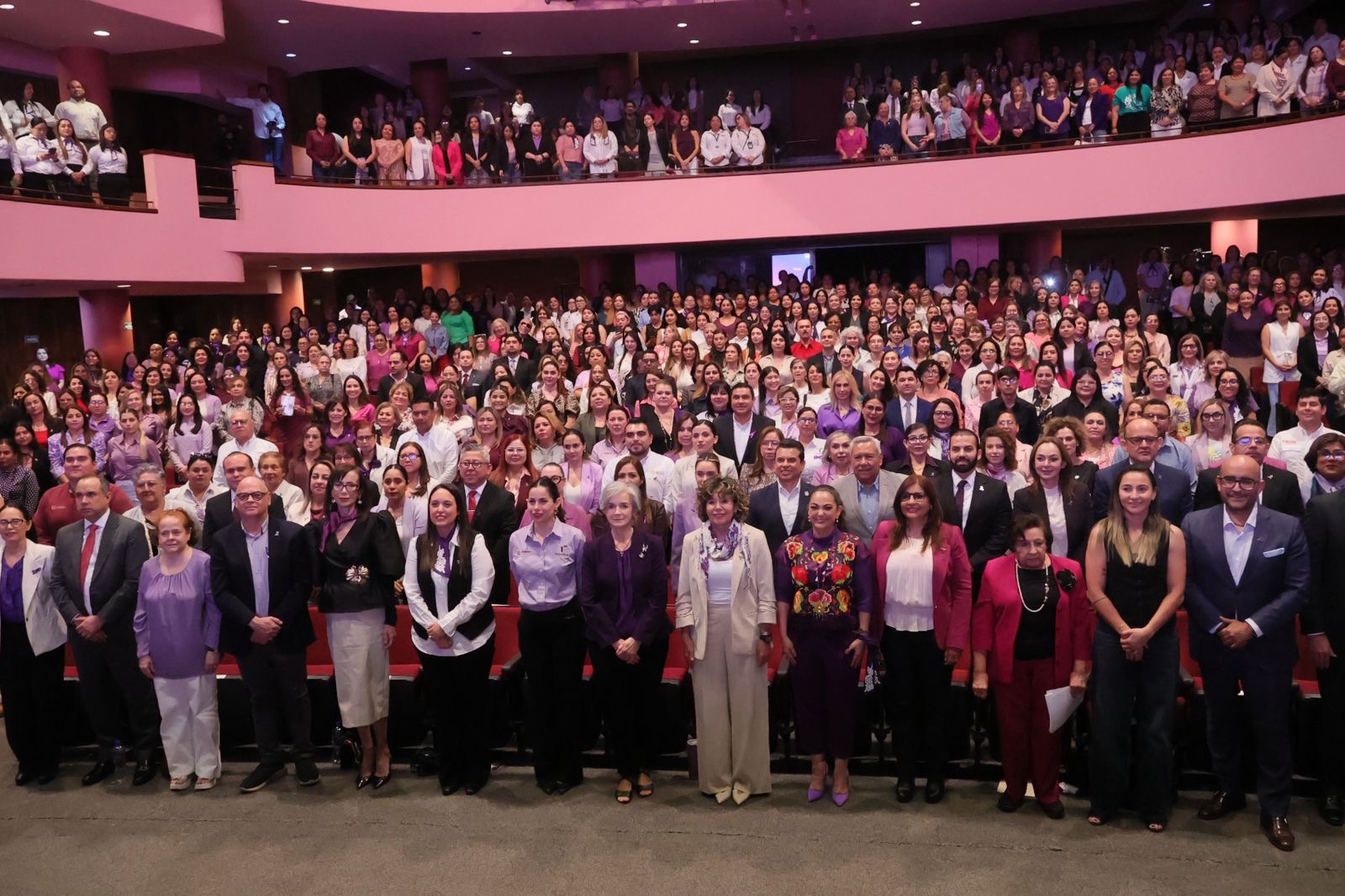 María de Villarreal llama a construir una mejor humanidad